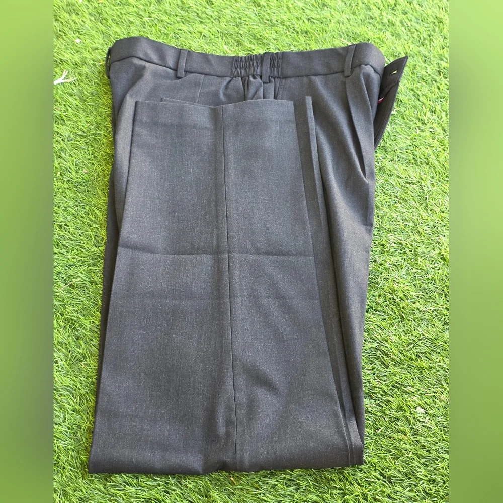 Tommy Hilfiger Mens Dress Pants 32x32 Wrinkle Free Charcoal Career $95 Relax Fit